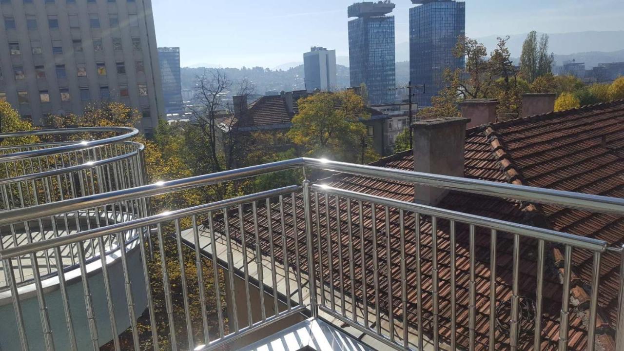 Apartment Esha Sarajevo Bagian luar foto